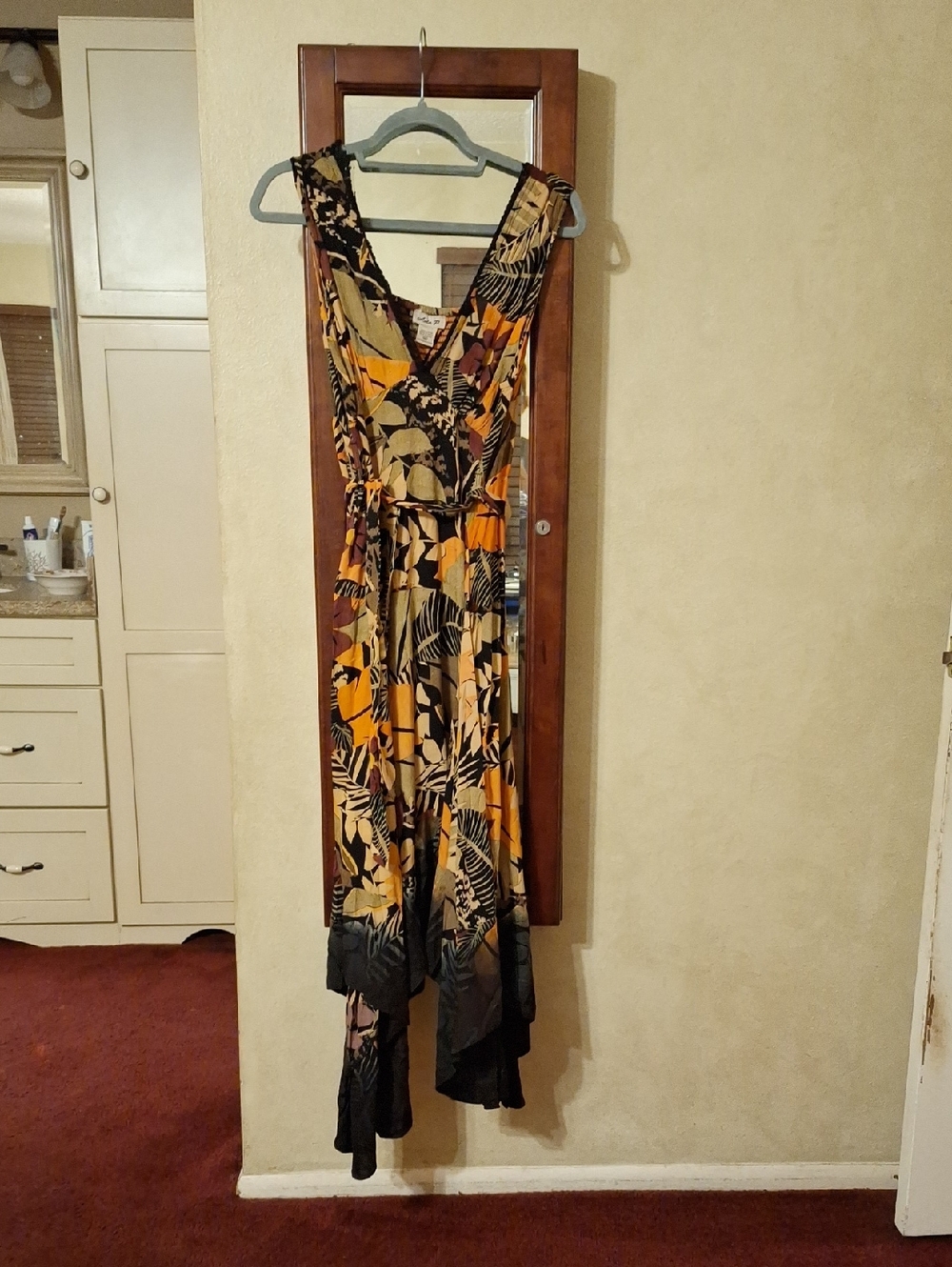 Lola P Multicolor Tropical Pattern, V-Neck Maxi Dress with Black Trim And Belt